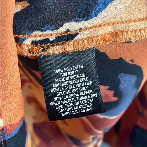 Worthington Abstract Print Long-Sleeve Blouse Size S - Picture 11 of 11